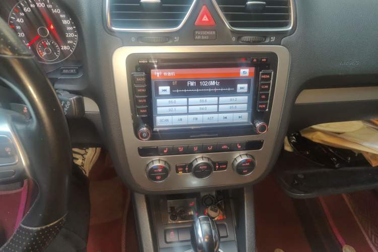 Used Volkswagen Scirocco 2010 2.0 TSI Luxury Edition Audio And AC Panel