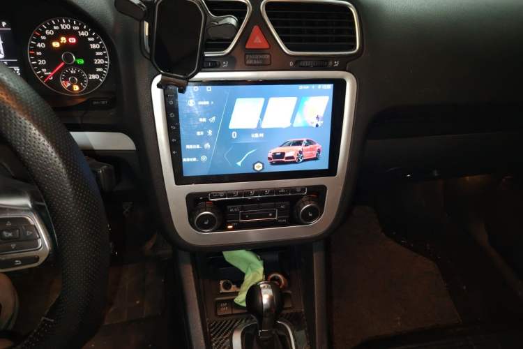 Used Volkswagen Scirocco 2010 2.0 TSI Sport Edition Audio And AC Panel