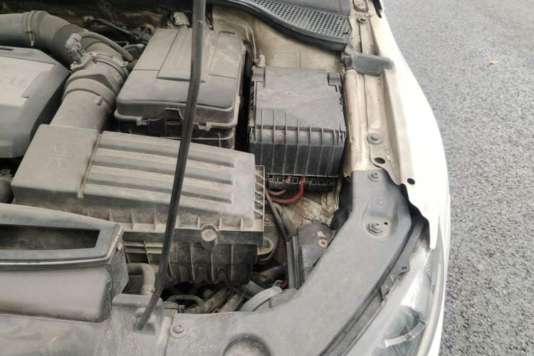 Used Volkswagen Scirocco 2010 2.0 TSI Luxury Edition Engine Bay Left