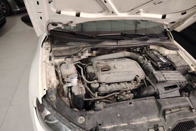 Used Volkswagen Scirocco 2010 2.0 TSI Sport Edition Engine Bay Right