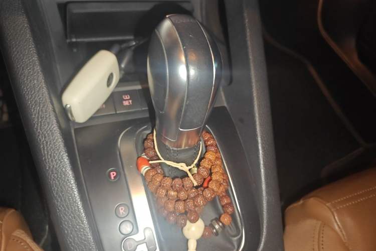 Used Volkswagen Scirocco 2010 2.0 TSI Luxury Edition Gear Lever