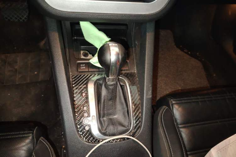 Used Volkswagen Scirocco 2010 2.0 TSI Sport Edition Gear Lever