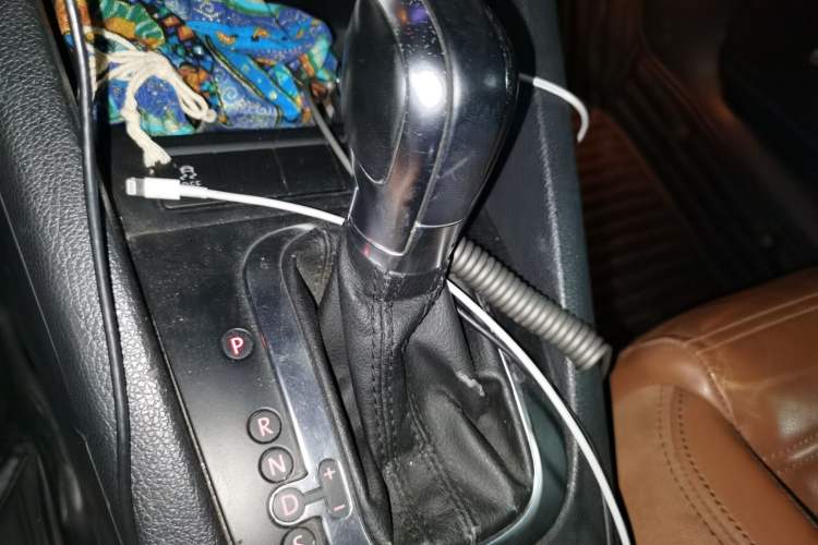 Used Volkswagen Scirocco 2010 2.0 TSI Sport Edition Gear Lever