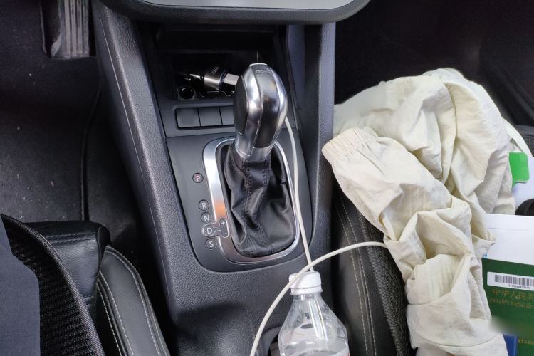 Used Volkswagen Scirocco 2010 2.0 TSI Luxury Edition Gear Lever