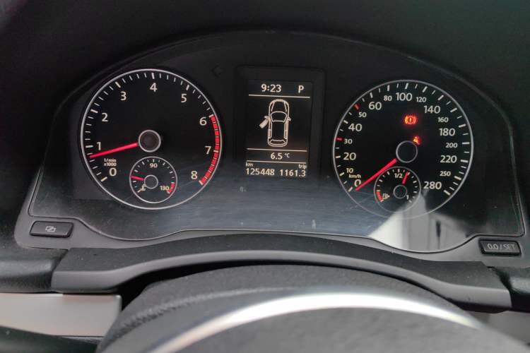 Used Volkswagen Scirocco 2010 2.0 TSI Sport Edition Instrument Cluster