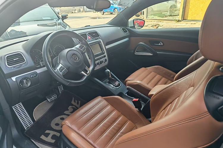 Used Volkswagen Scirocco 2010 2.0 TSI Luxury Edition Interior 4