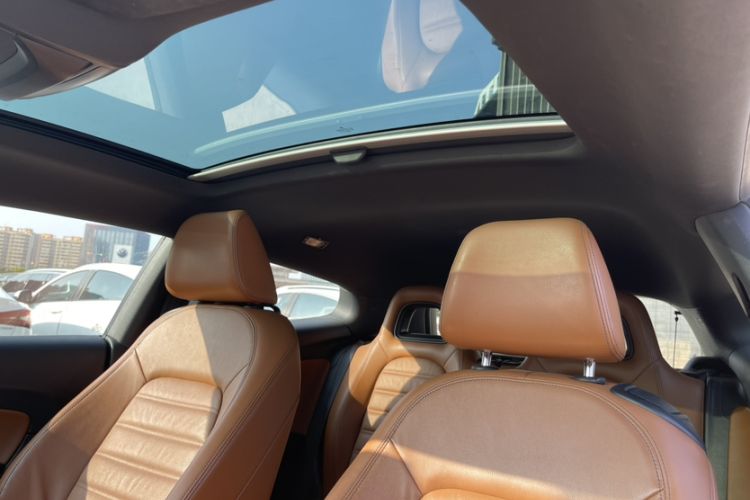 Used Volkswagen Scirocco 2010 2.0 TSI Luxury Edition Interior 5