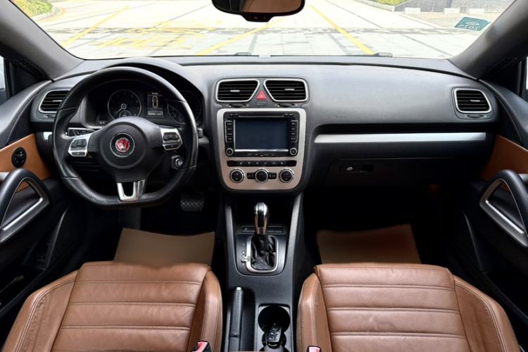 Used Volkswagen Scirocco 2010 2.0 TSI Luxury Edition Interior 7