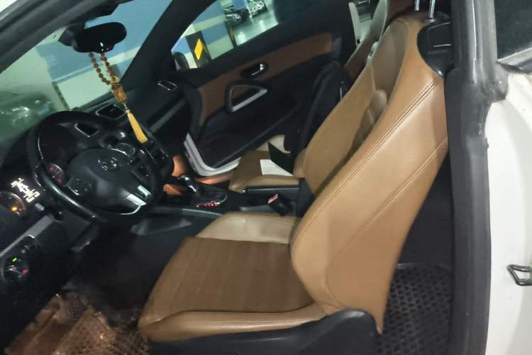 Used Volkswagen Scirocco 2010 2.0 TSI Sport Edition Left Front Seat