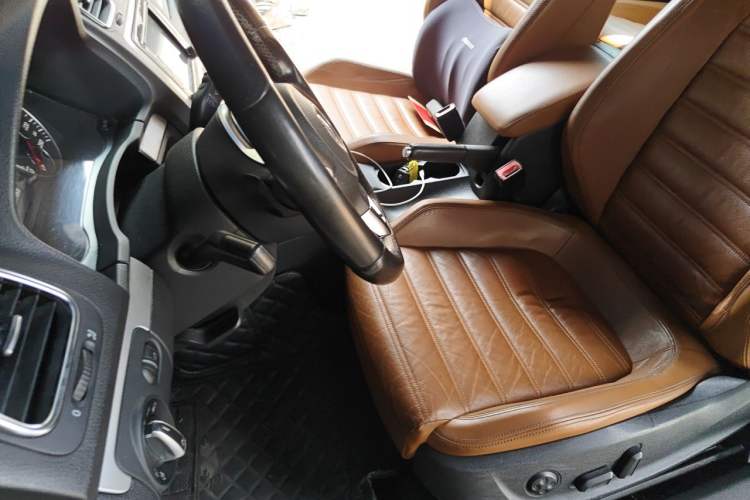 Used Volkswagen Scirocco 2010 2.0 TSI Luxury Edition Left Front Seat