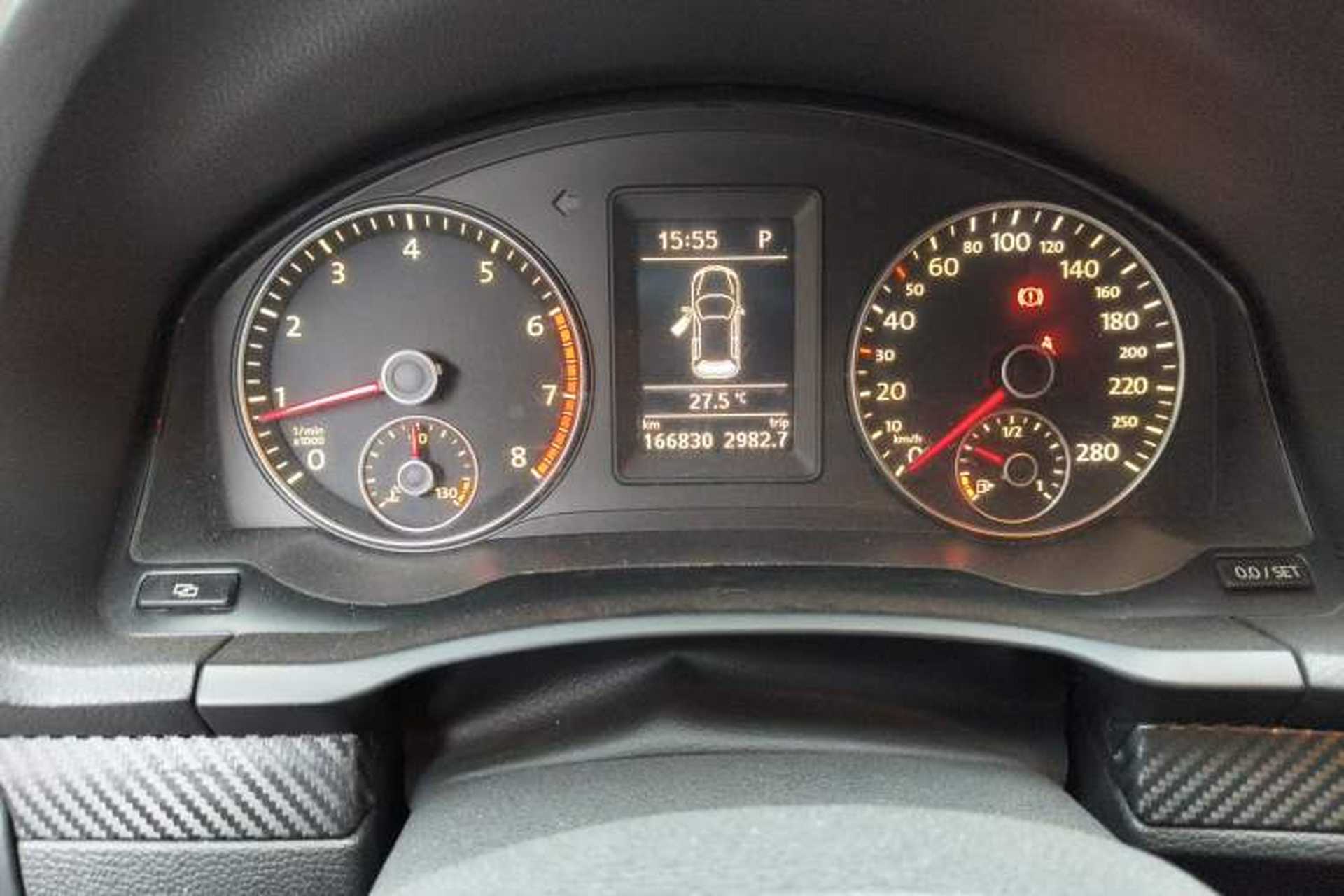 Used Volkswagen Scirocco 2010 2.0 TSI Luxury Edition Odometer Close Up