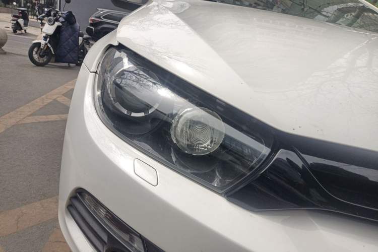 Used Volkswagen Scirocco 2010 2.0 TSI Sport Edition Right Front Headlight