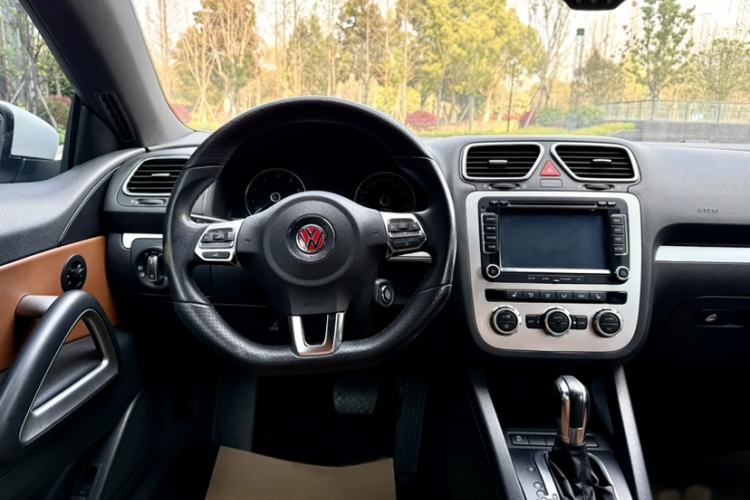 Used Volkswagen Scirocco 2010 2.0 TSI Luxury Edition Steering Wheel