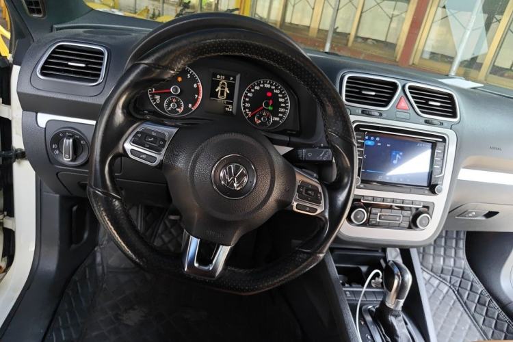 Used Volkswagen Scirocco 2010 2.0 TSI Luxury Edition Steering Wheel