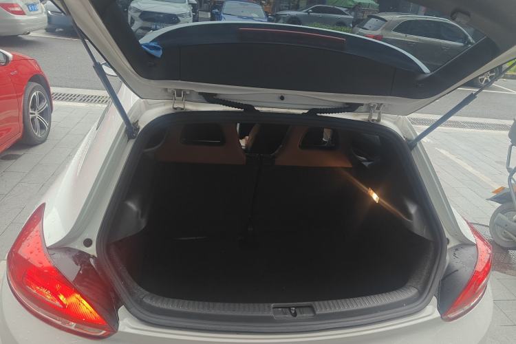 Used Volkswagen Scirocco 2010 2.0 TSI Luxury Edition Trunk