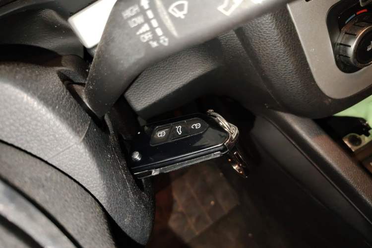 Used Volkswagen Scirocco 2010 2.0 TSI Sport Edition Vehicle Key