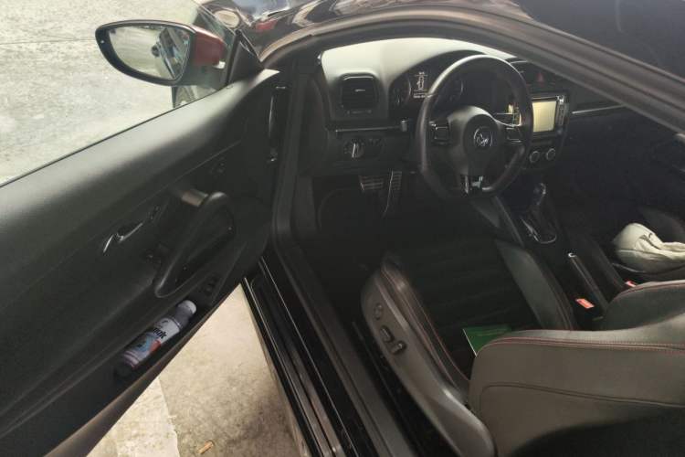 Used Volkswagen Scirocco 2011 2.0 TSI Luxury Edition Driver Seat