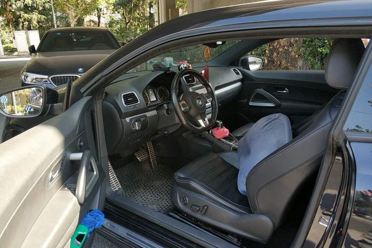 Used Volkswagen Scirocco 2011 2.0 TSI R-Line Driver Seat