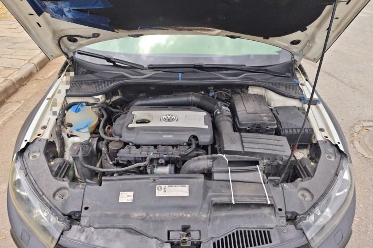 Used Volkswagen Scirocco 2011 2.0 TSI Luxury Edition Engine Bay
