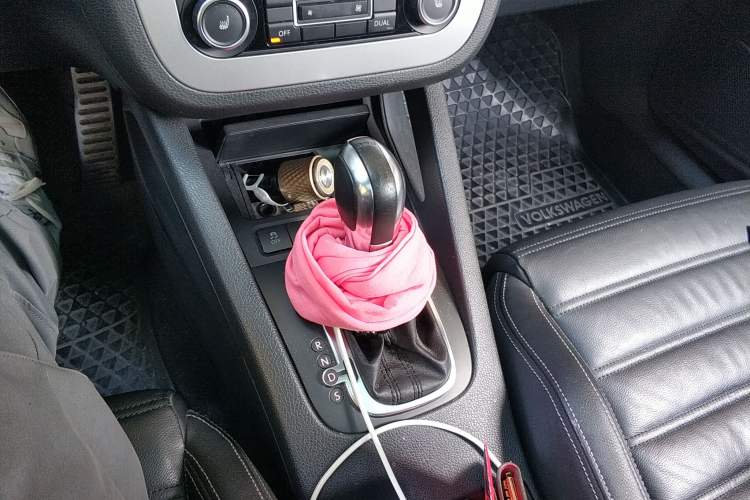Used Volkswagen Scirocco 2011 2.0 TSI R-Line Gear Lever