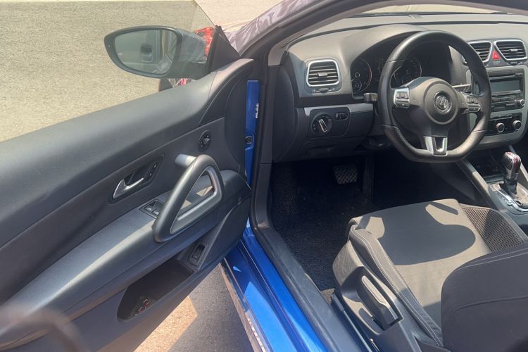 Used Volkswagen Scirocco 2011 1.4 TSI Comfort Edition Interior 2