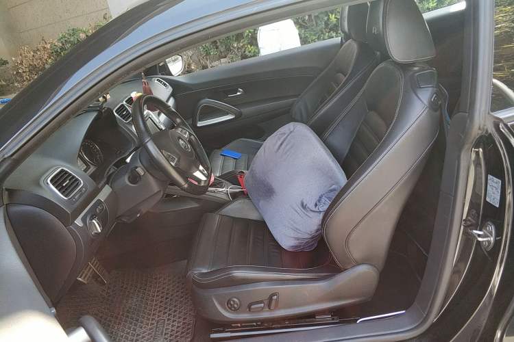 Used Volkswagen Scirocco 2011 2.0 TSI R-Line Left Front Seat