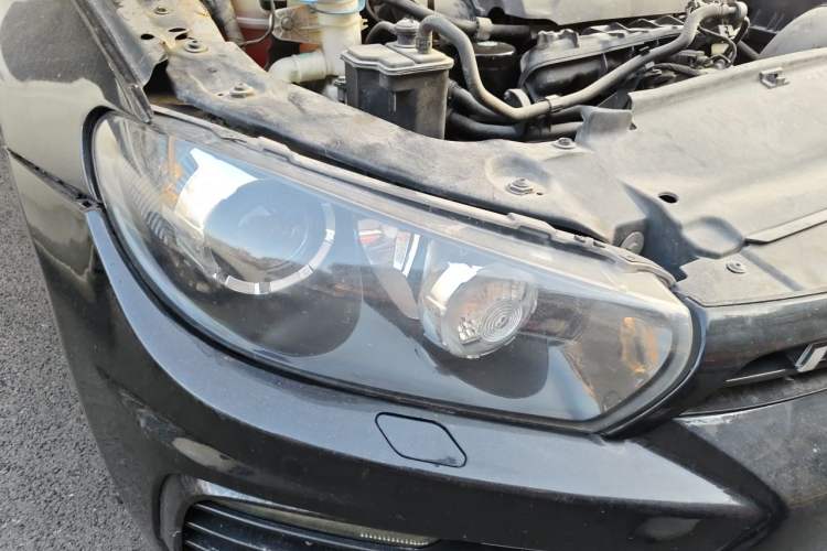 Used Volkswagen Scirocco 2011 2.0 TSI R-Line Right Front Headlight