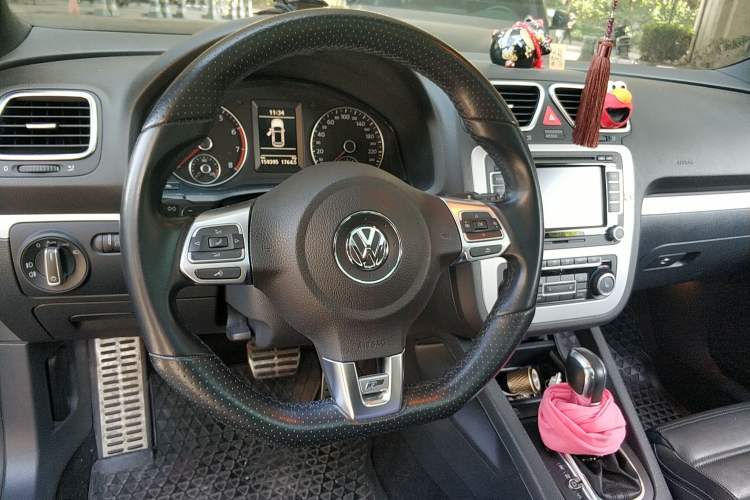 Used Volkswagen Scirocco 2011 2.0 TSI R-Line Steering Wheel