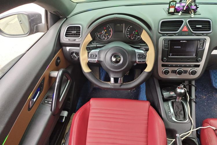 Used Volkswagen Scirocco 2011 2.0 TSI Luxury Edition Steering Wheel