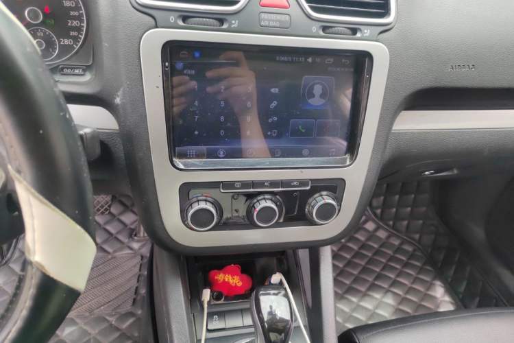 Used Volkswagen Scirocco 2011 1.4 TSI Comfort Edition Audio And AC Panel