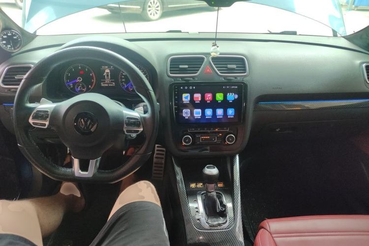 Used Volkswagen Scirocco 2011 2.0 TSI R-Line Center Console