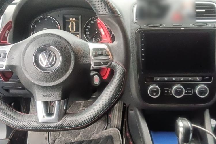 Used Volkswagen Scirocco 2011 2.0 TSI R-Line Center Console