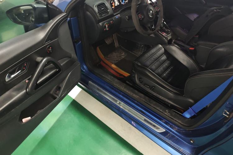 Used Volkswagen Scirocco 2011 R 2.0TSI Driver Seat