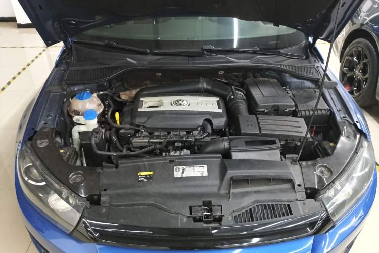 Used Volkswagen Scirocco 2011 2.0 TSI Luxury Edition Engine Bay