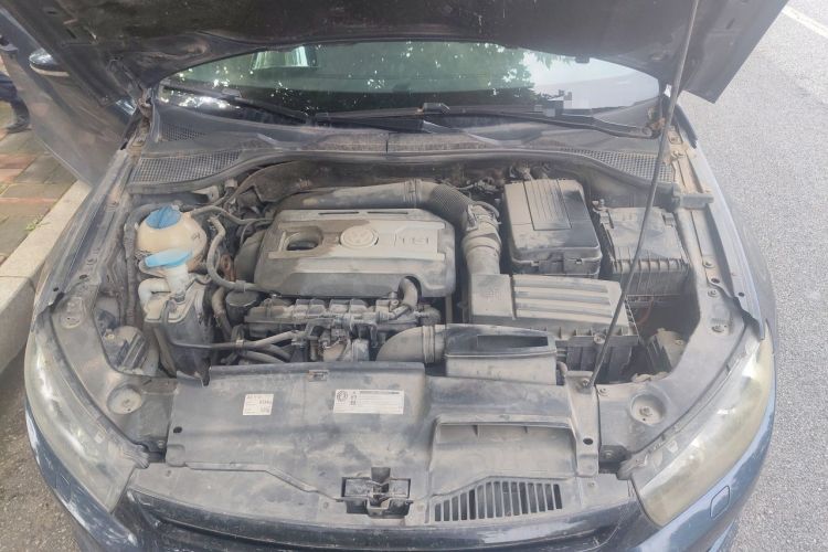 Used Volkswagen Scirocco 2011 2.0 TSI Luxury Edition Engine Bay