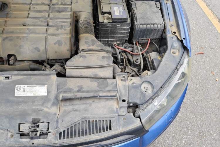 Used Volkswagen Scirocco 2011 R 2.0TSI Engine Bay Left