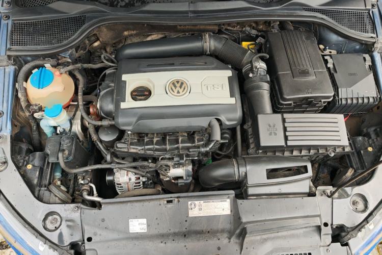 Used Volkswagen Scirocco 2011 2.0 TSI Luxury Edition Engine Bay