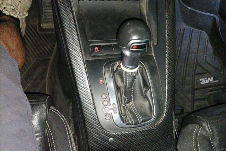 Used Volkswagen Scirocco 2011 R 2.0TSI Gear Lever