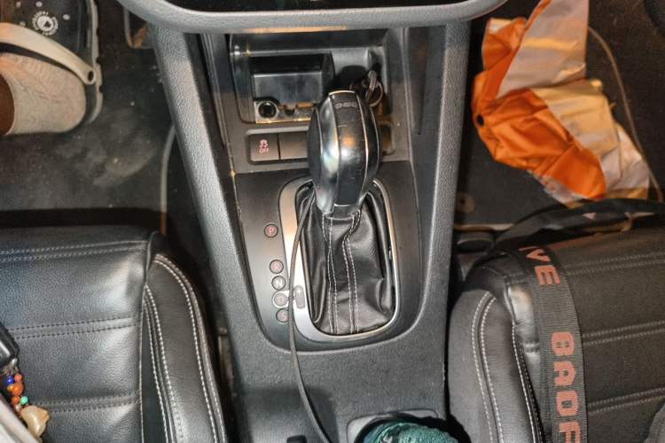 Used Volkswagen Scirocco 2011 R 2.0TSI Gear Lever