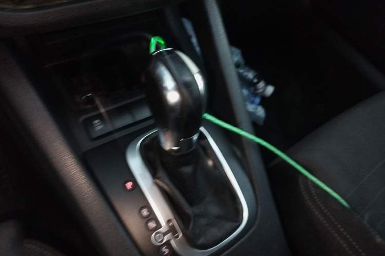 Used Volkswagen Scirocco 2011 1.4 TSI Single-Turbo Fashion Edition Gear Lever