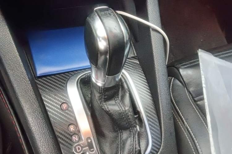 Used Volkswagen Scirocco 2011 2.0 TSI R-Line Gear Lever