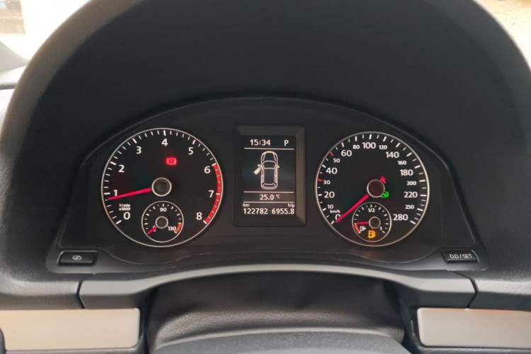 Used Volkswagen Scirocco 2011 2.0 TSI Luxury Edition Instrument Cluster
