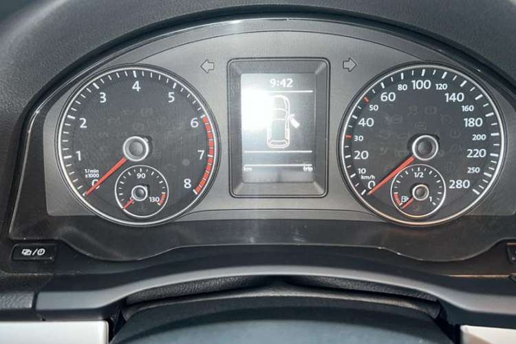 Used Volkswagen Scirocco 2011 2.0 TSI Luxury Edition Interior 2