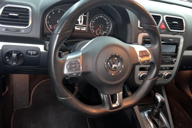 Used Volkswagen Scirocco 2011 2.0 TSI Luxury Edition Interior 3