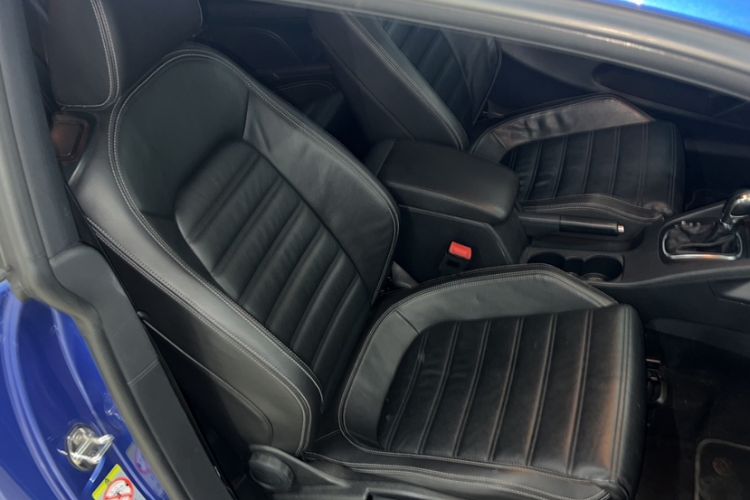 Used Volkswagen Scirocco 2011 2.0 TSI Luxury Edition Interior 4
