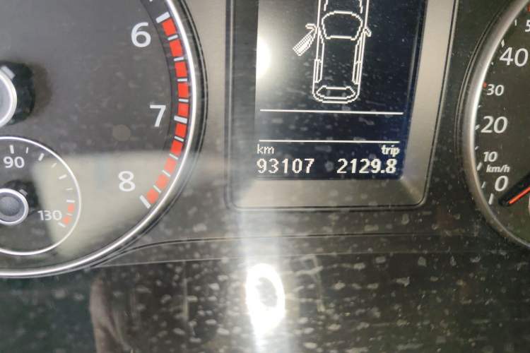 Used Volkswagen Scirocco 2011 2.0 TSI Luxury Edition Odometer Close Up