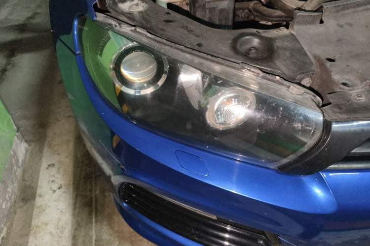Used Volkswagen Scirocco 2011 R 2.0TSI Right Front Headlight