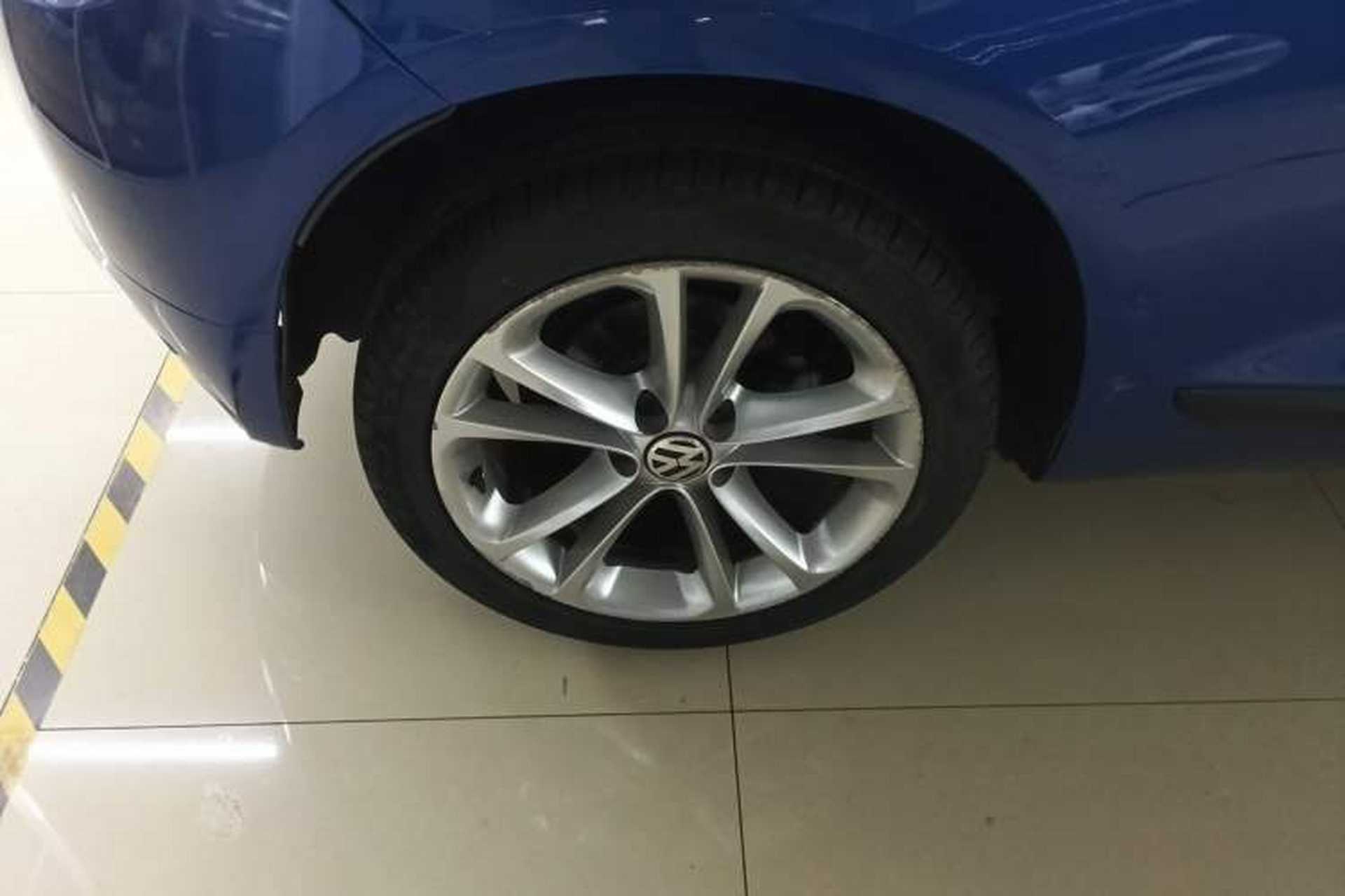 Used Volkswagen Scirocco 2011 2.0 TSI Luxury Edition Right Rear Wheel Hub