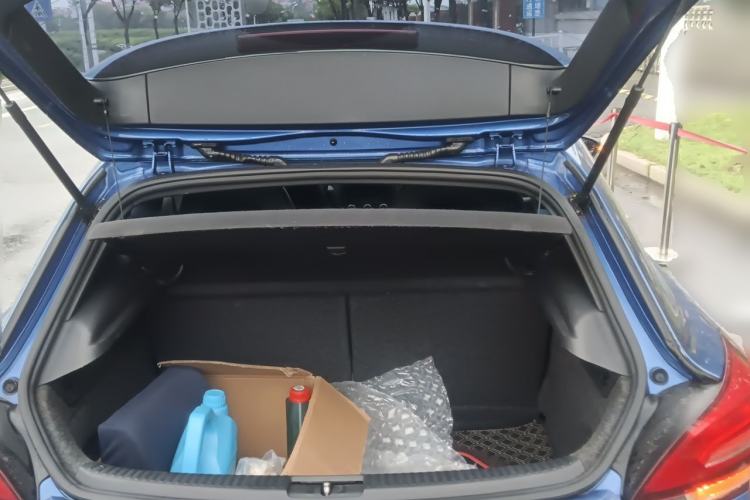 Used Volkswagen Scirocco 2011 2.0 TSI R-Line Trunk
