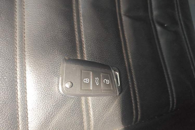 Used Volkswagen Scirocco 2011 2.0 TSI Luxury Edition Vehicle Key
